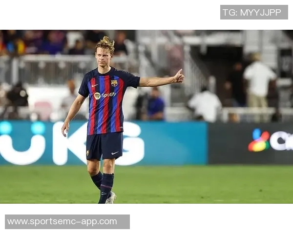 芝加哥火焰与莱万积极洽谈球员对转会持开放态度