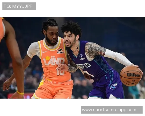 拉梅洛鲍尔因脚踝不适提前离场本场比赛将无法继续参赛